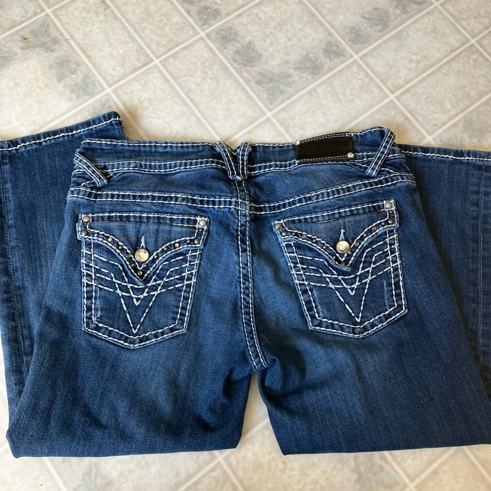 Vigoss‎ new york white Stitch button back tab Pocket denim Capris